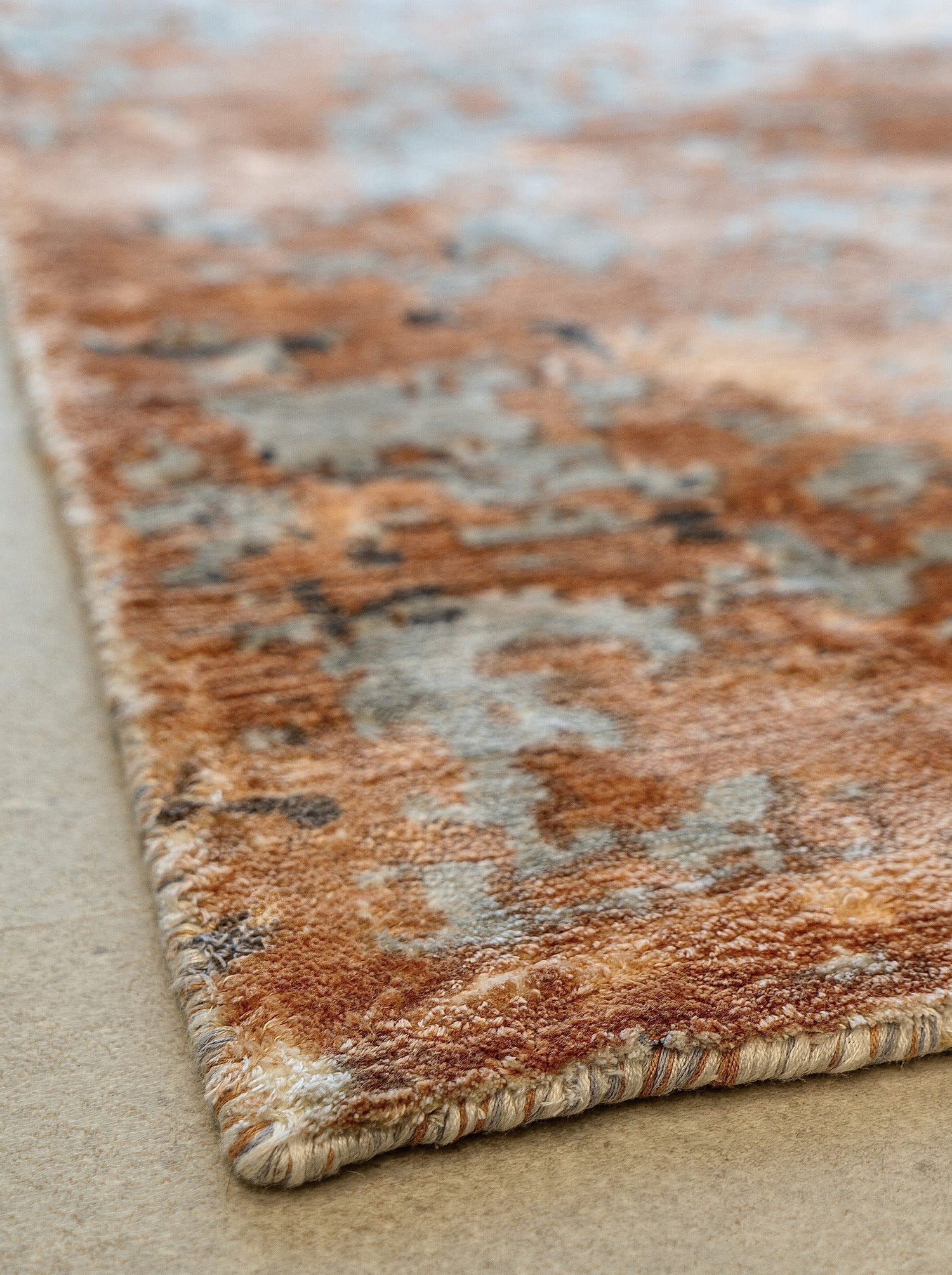 Load image into Gallery viewer, Abstract Brighton Round Rug