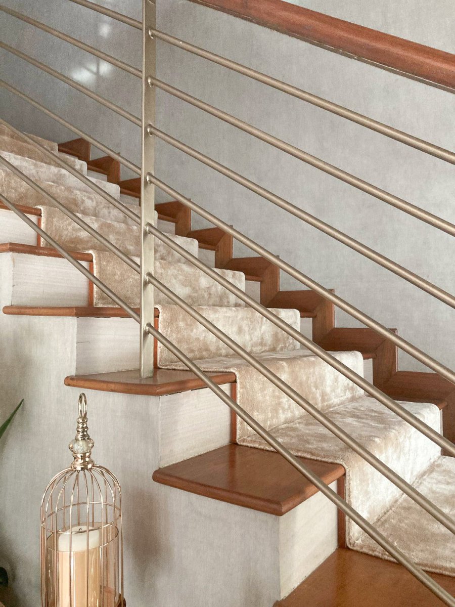 Load image into Gallery viewer, Custom Staircase Runner - 