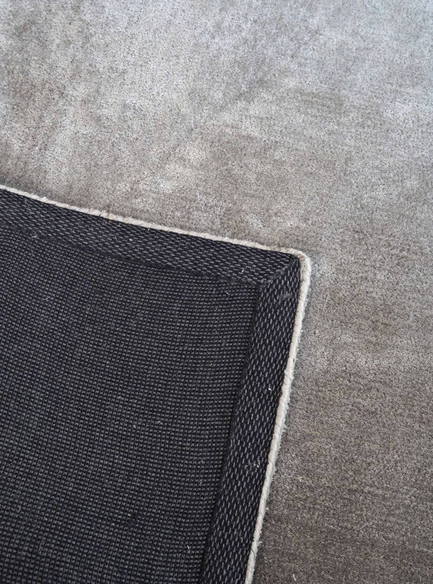 Load image into Gallery viewer, Rugs Nuance Gradient Grey Rug - 60 x 90 cm