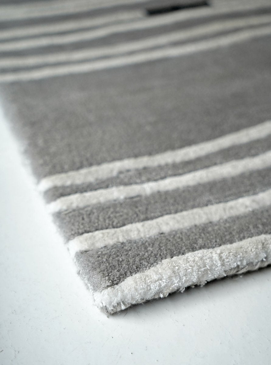 Load image into Gallery viewer, Rugs Tundra Grey Runner Rug - 60 x 180 cm