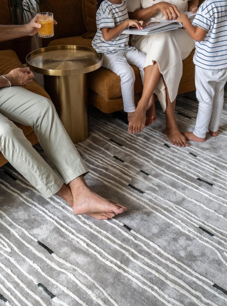 Load image into Gallery viewer, Rugs Tundra Grey Runner Rug - 60 x 180 cm