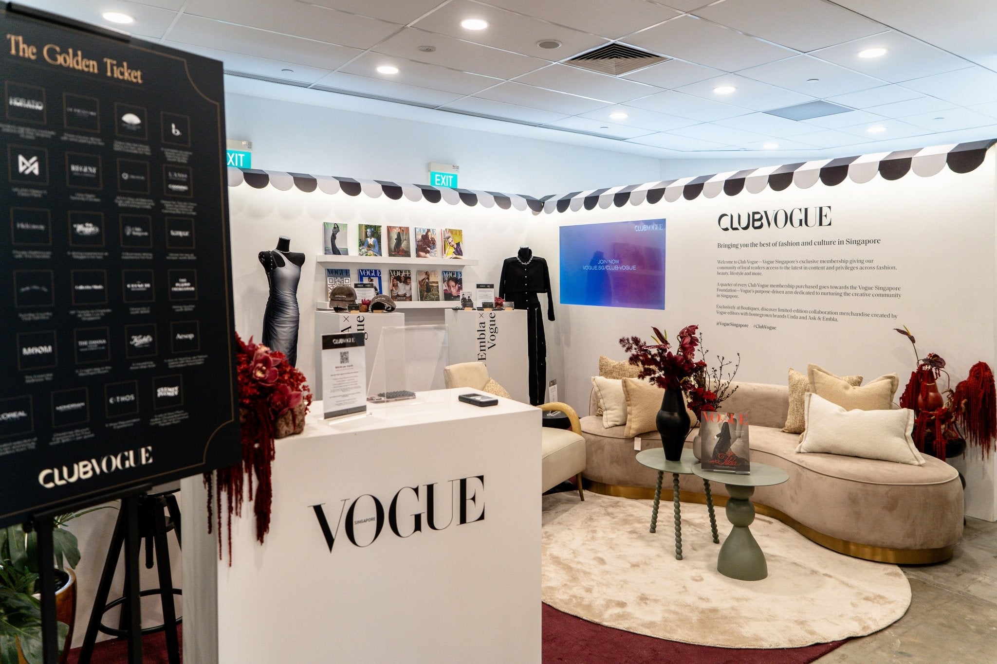 Load image into Gallery viewer, Rugs Vogue Singapore | Club Vogue Lounge at Boutiques Singapore 2025 - 