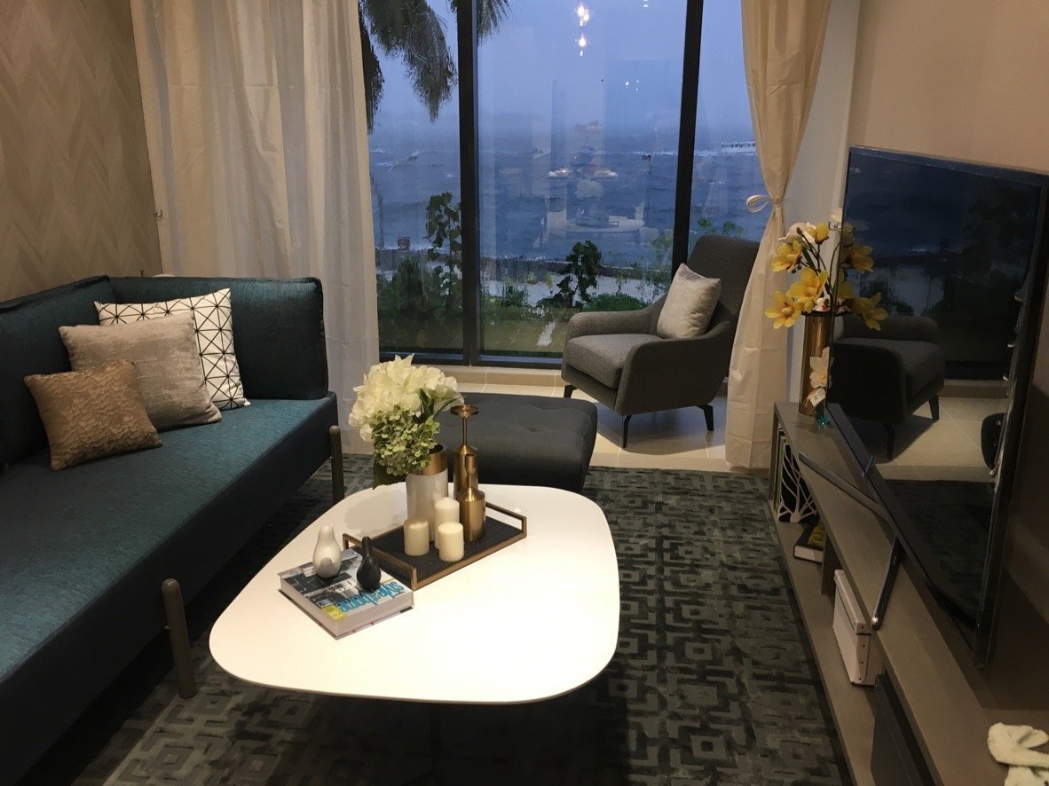 Load image into Gallery viewer, B2B Portfolio Coral Boulevard -