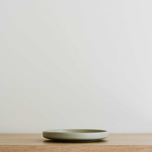 Dinnerware Fernwood Green Base Plate - 8"