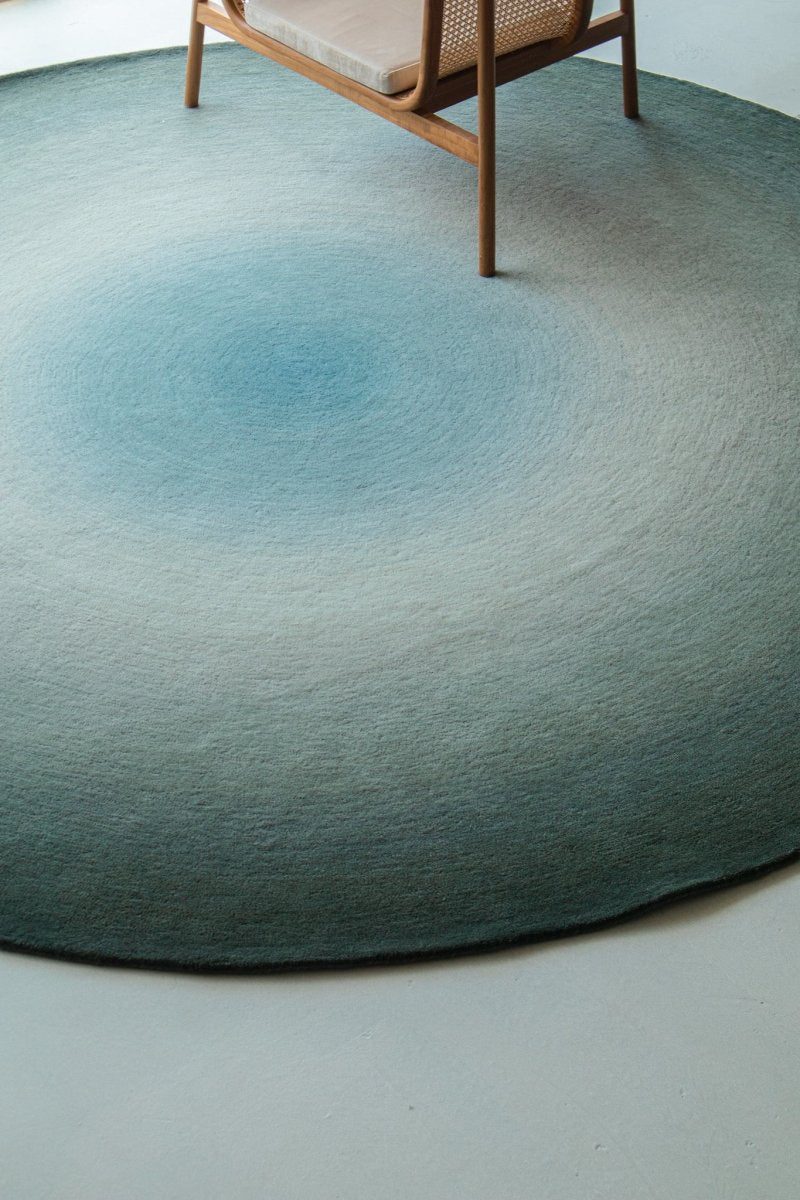 Load image into Gallery viewer, Rugs Beam Gradient Rug [Custom] - 160 x 230 cm