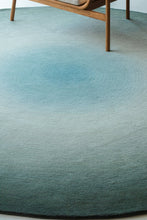 Load image into Gallery viewer, Rugs Beam Gradient Rug [Custom] - 160 x 230 cm