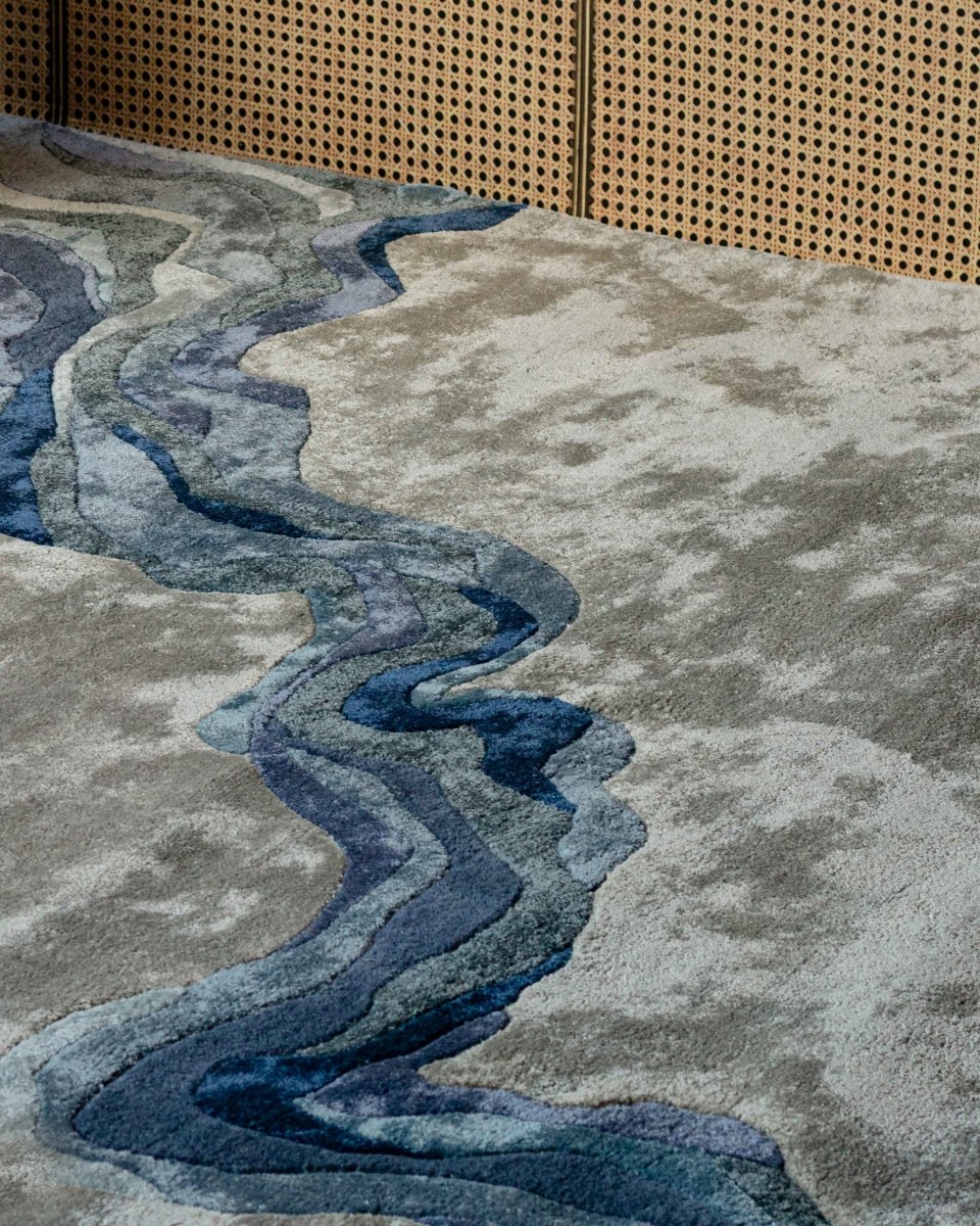 Load image into Gallery viewer, Rugs Flux Sapphire Rug - 160 x 230 cm