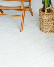 Load image into Gallery viewer, Rugs Lithe Snow Rug - 160 x 230 cm